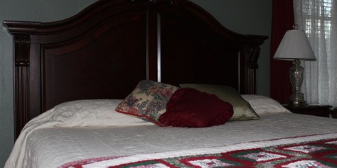 main_house_sarahs_room